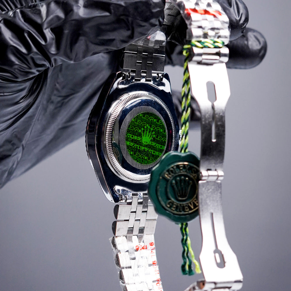 Rolex Oyster Perpetual Datejust | Blue.